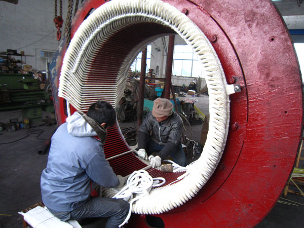 上海電機(jī)廠電機(jī)維修中心爭(zhēng)做先進(jìn)職工 創(chuàng)新?tīng)?zhēng)優(yōu)
